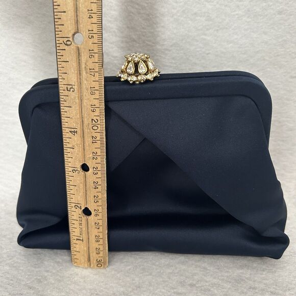 Valerie Stevens Black Crossbody Bag - Picture 3 of 10